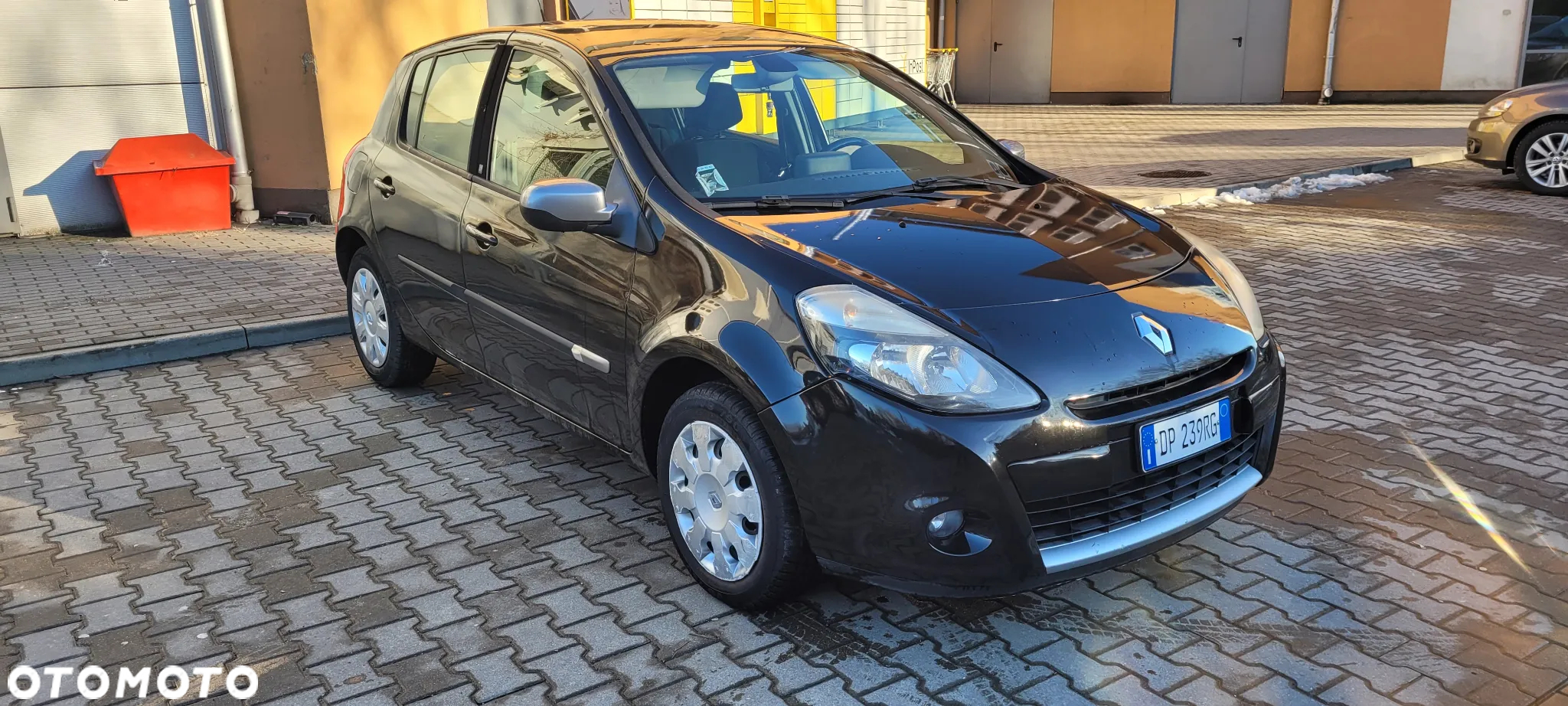 Renault Clio 1.2 16V Authentique - 2