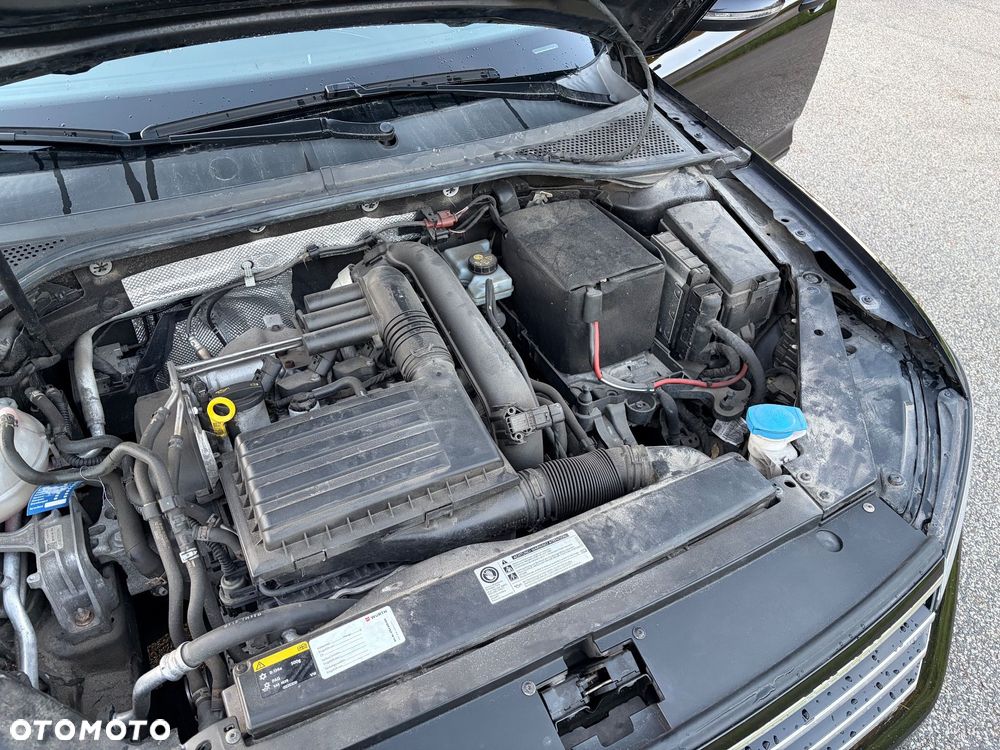 Volkswagen Passat 1.4 TSI BMT Comfortline - 17
