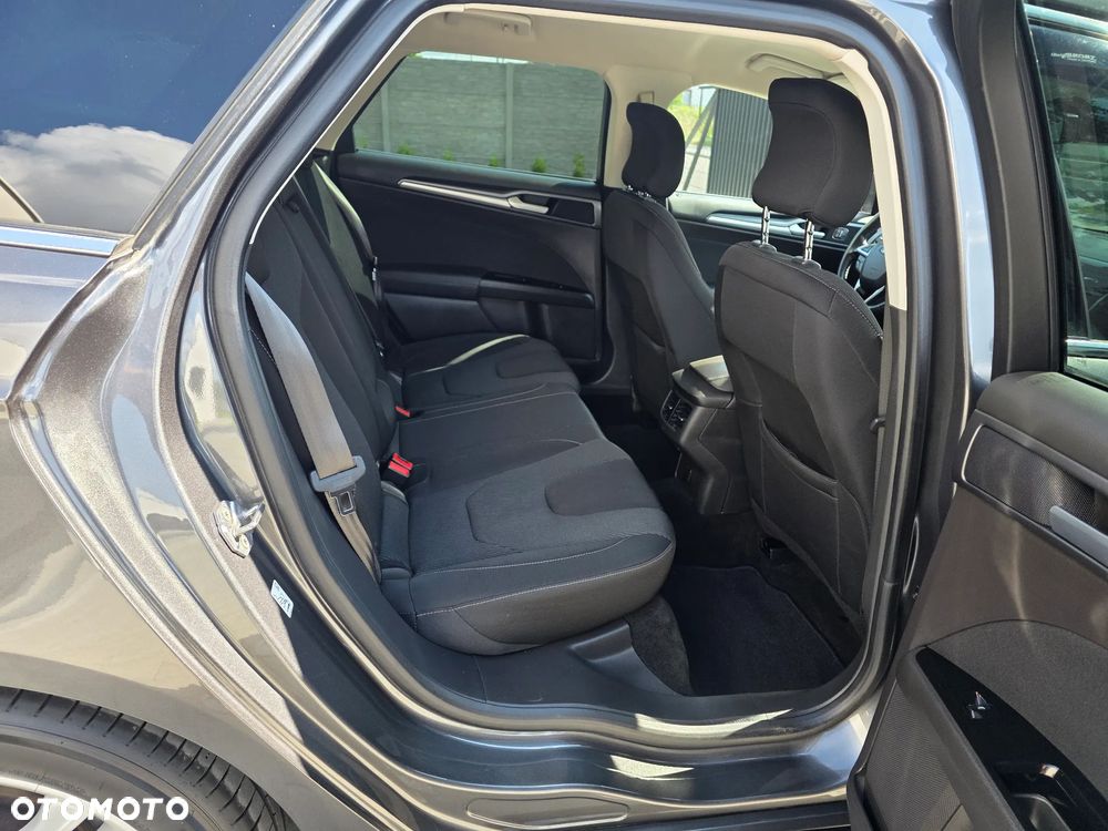 Ford Mondeo 2.0 TDCi Titanium PowerShift - 10