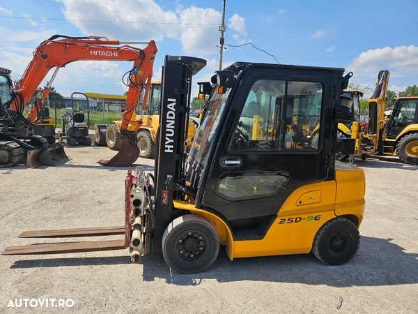 Hyundai 25D-9E motostivuitor stivuitor triplex