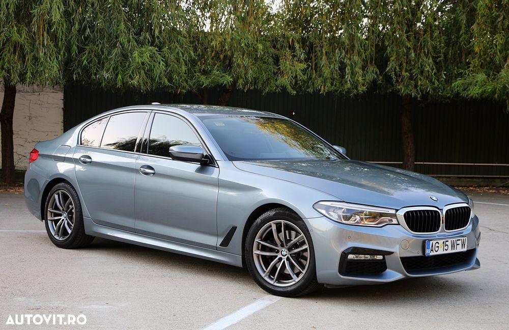 BMW Seria 5 520d AT - 2