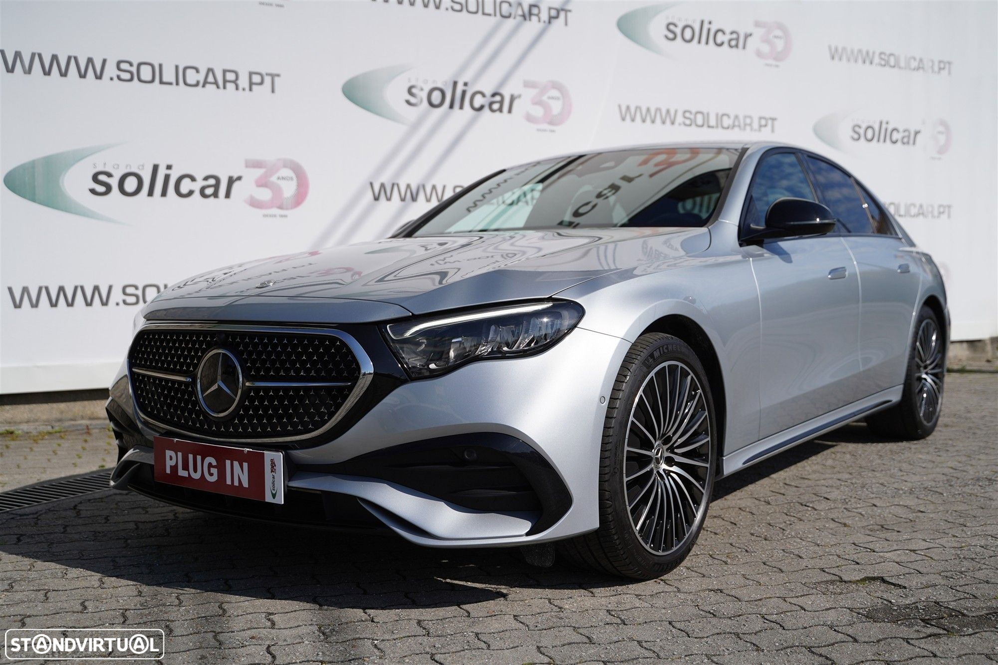 Mercedes-Benz E 300 de - 11