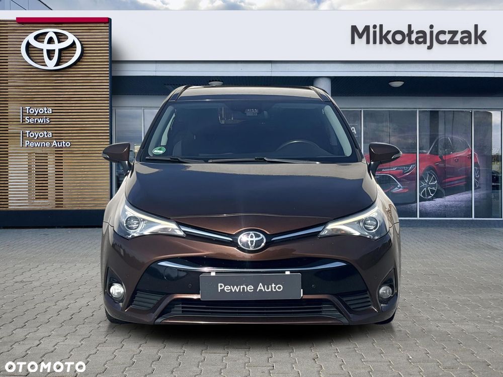 Toyota Avensis 2.0 D-4D Premium - 7