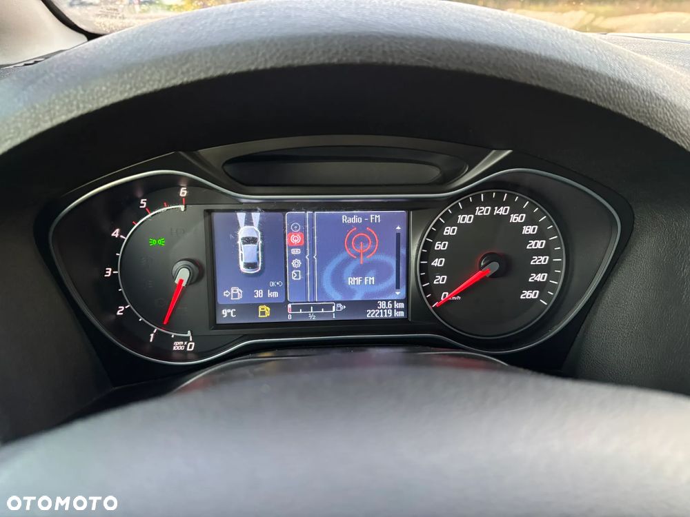 Ford S-Max 2.0 TDCi DPF Business Edition - 24