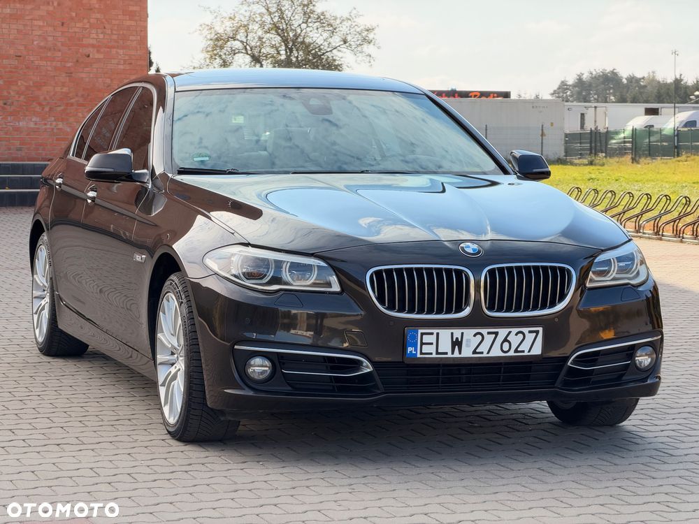 BMW Seria 5 530d xDrive Luxury Line - 3