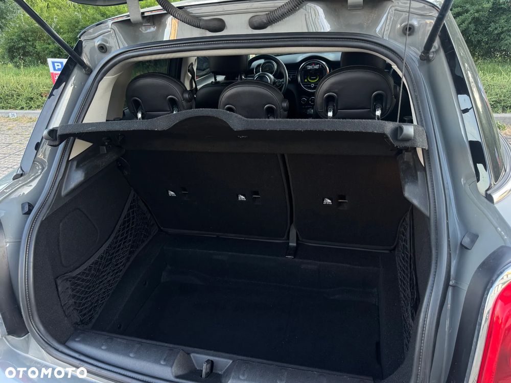 MINI Cooper Standard - 15
