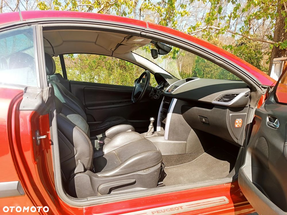 Peugeot 207 CC 150 THP Platinum - 14