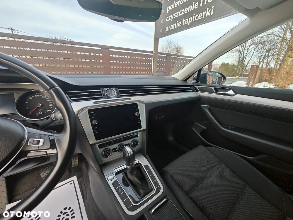 Volkswagen Passat Variant - 26