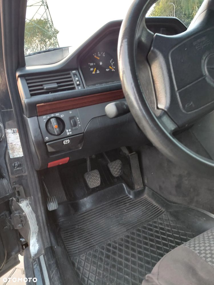 Mercedes-Benz W124 (1984-1993) - 3