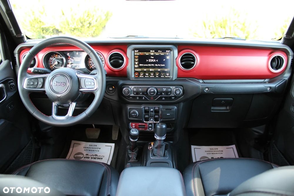 Jeep Gladiator - 24