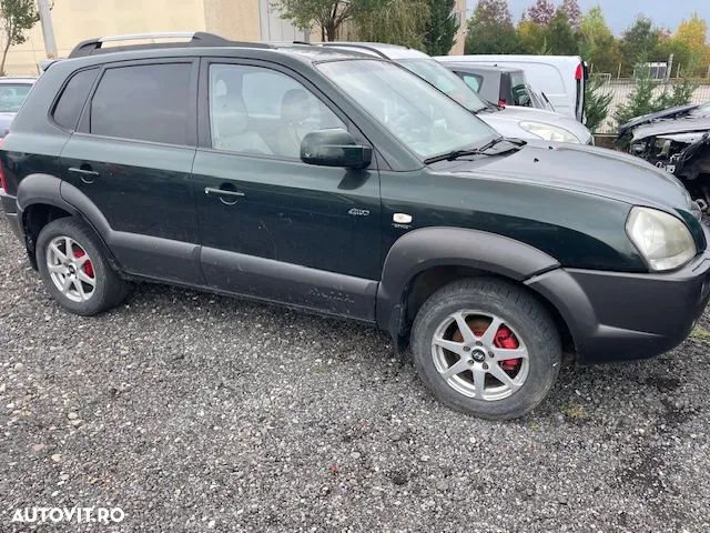 Dezmembrez Hyundai Tucson 2004 Motor 2.0 CRDI - 7