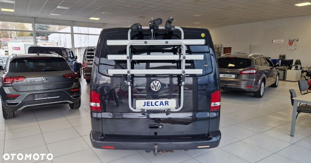 Volkswagen Caravelle - 19