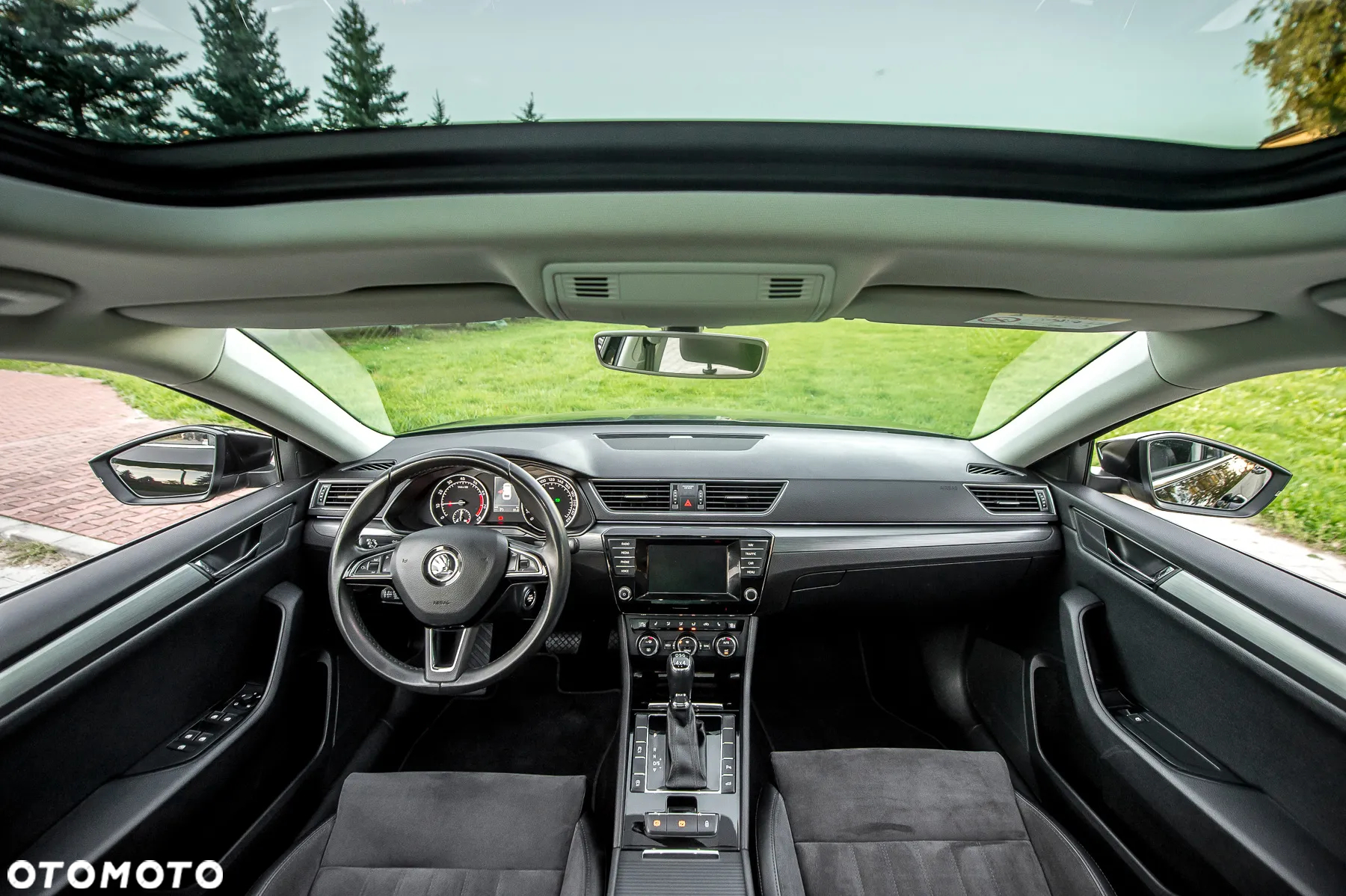 Skoda Superb Combi 2.0 TSI 4x4 DSG Ambition - 23