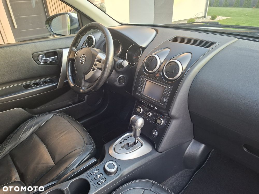 Nissan Qashqai+2 - 9