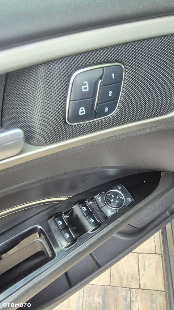Ford Mondeo - 20