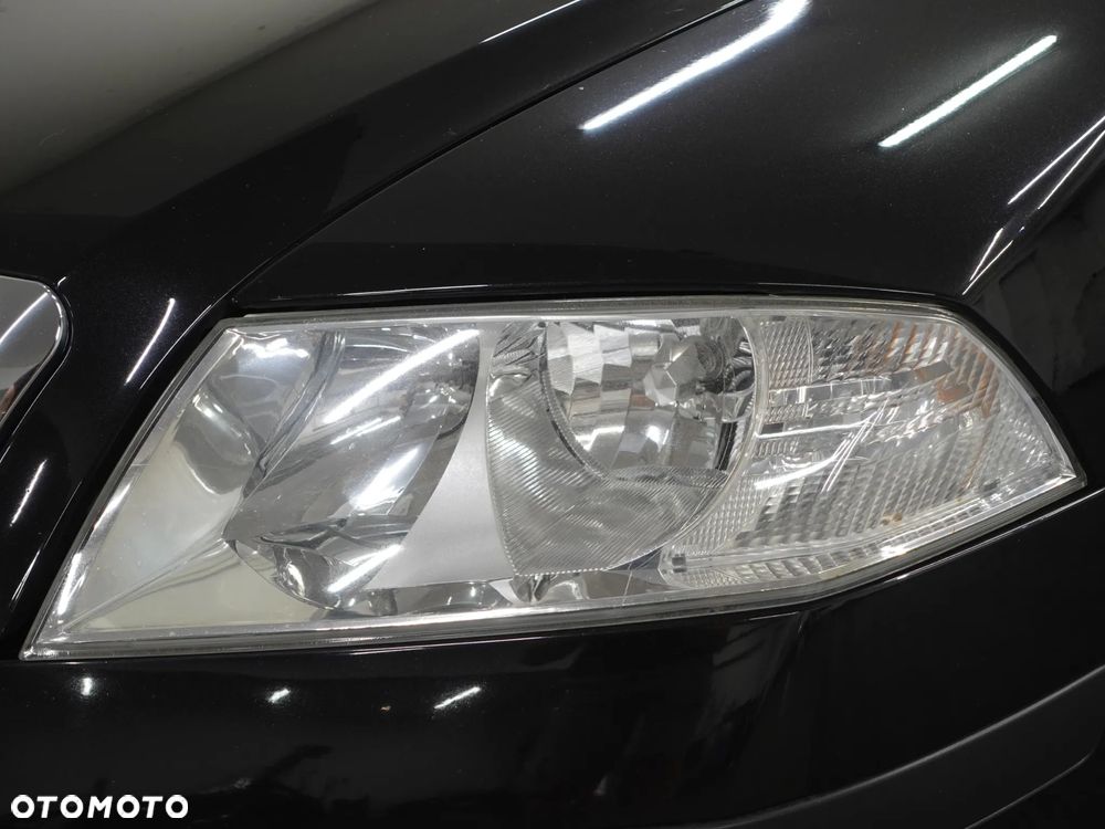 Skoda Octavia 1.8 T FSI Elegance - 14