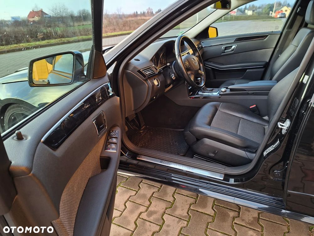 Mercedes-Benz Klasa E - 12