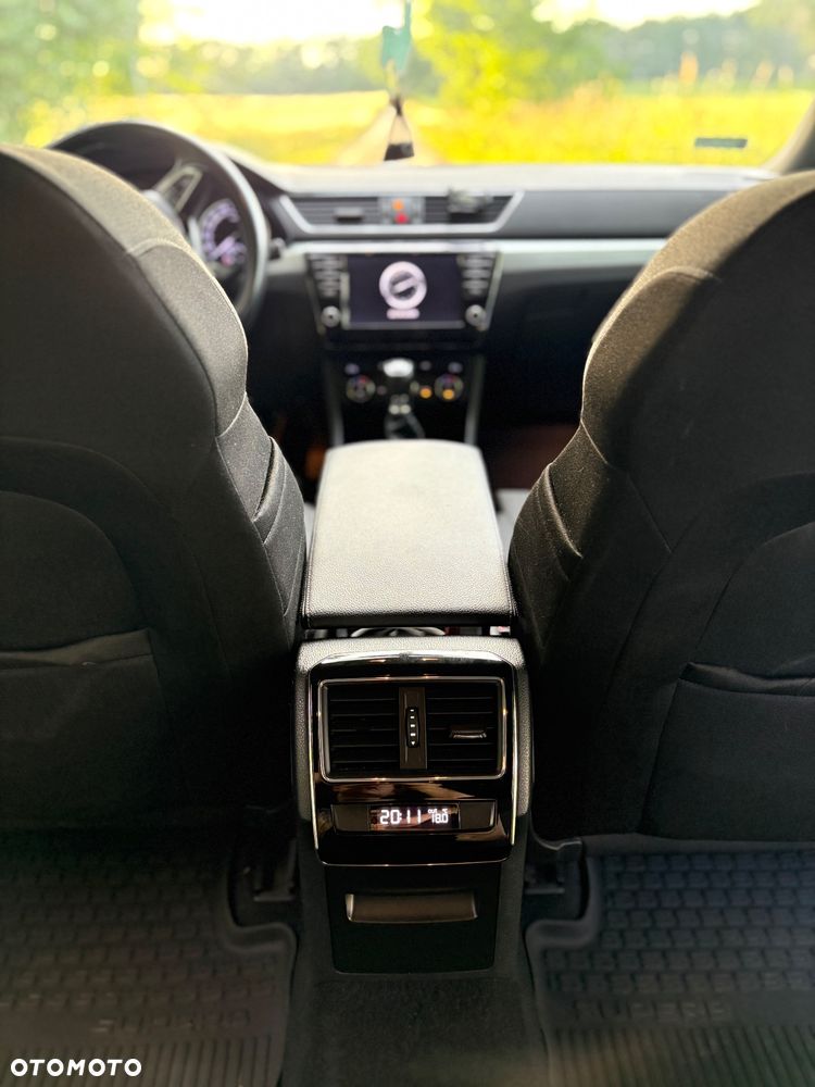 Skoda Superb 2.0 TDI Active - 7