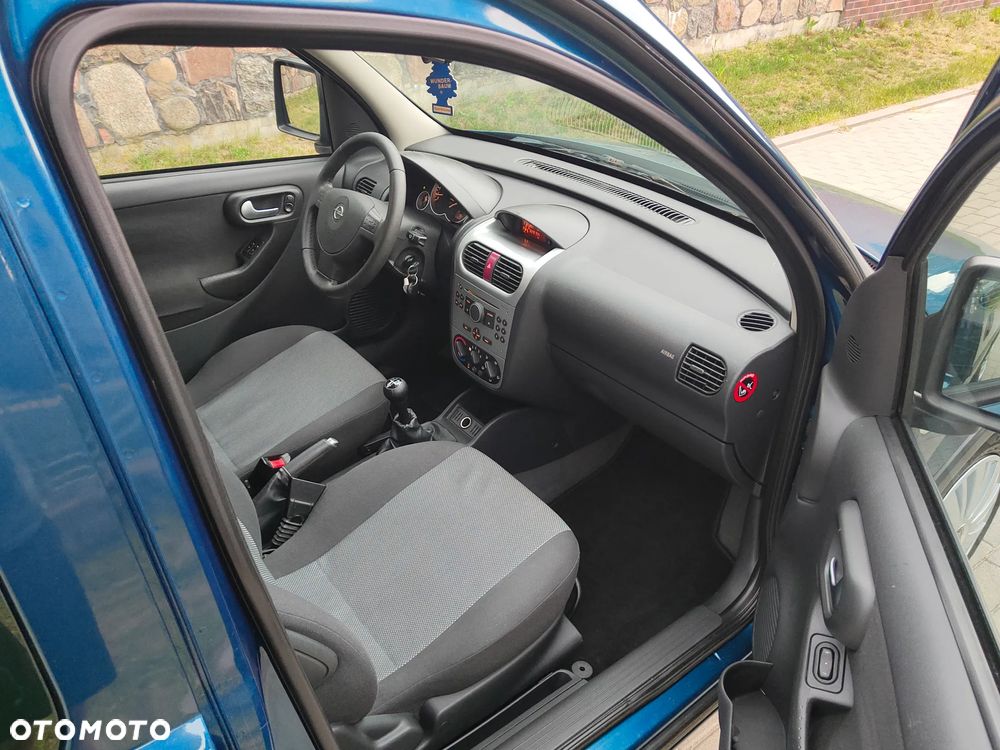 Opel Combo Tour Color Edition - 18