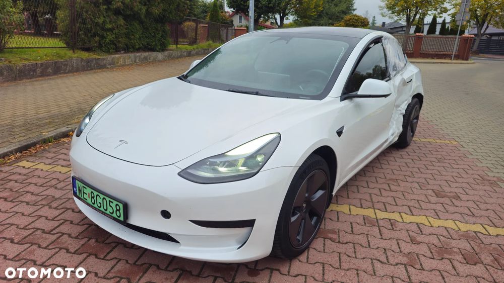 Tesla Model 3 Long Range RWD - 5
