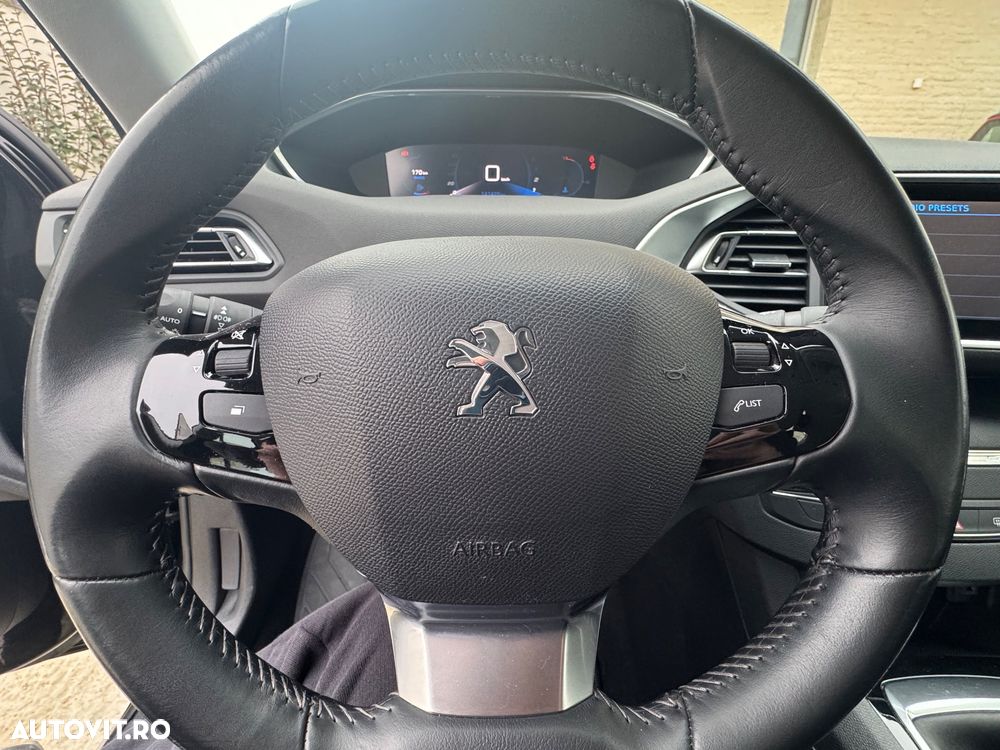 Peugeot 308 BlueHDi 130 Stop & Start Active Pack - 17