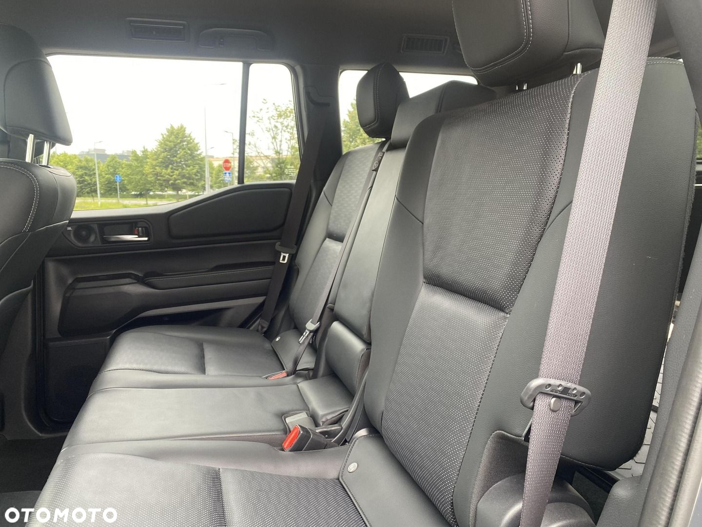 Toyota Land Cruiser LC 2.8 D-4D Executive - 14