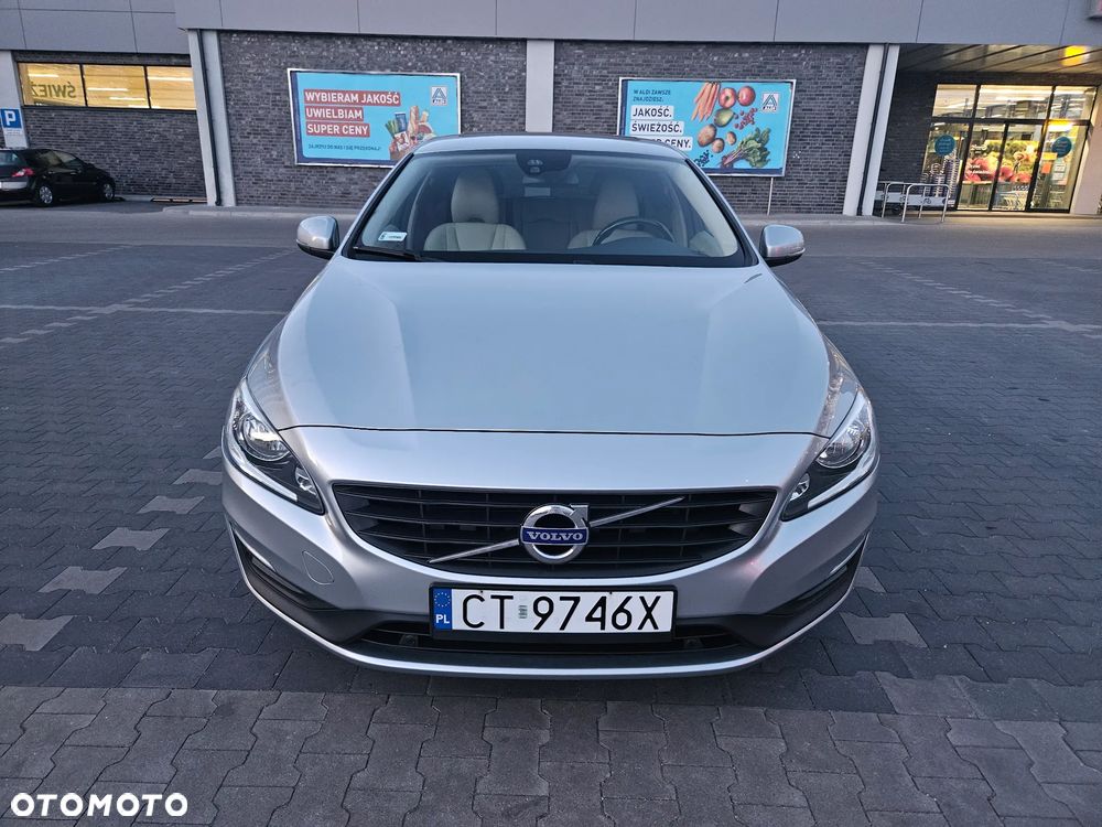 Volvo V60 D4 Geartronic Kinetic - 29