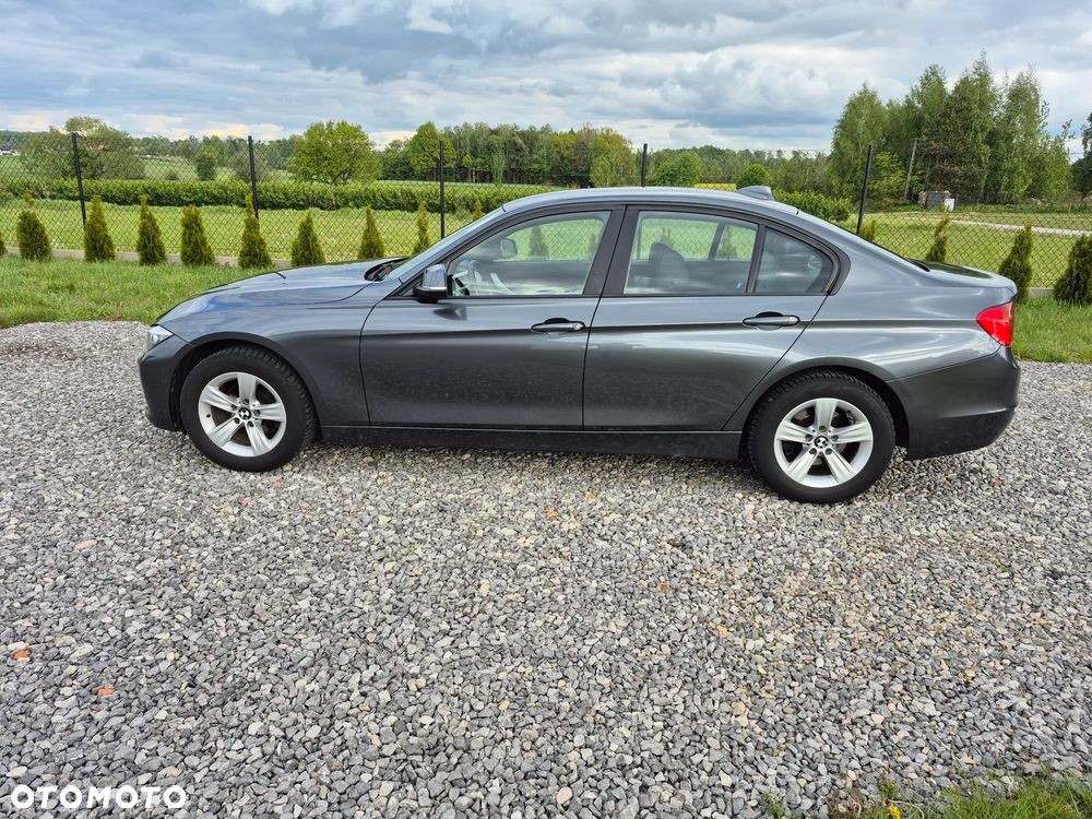 BMW Seria 3 316d Advantage - 4