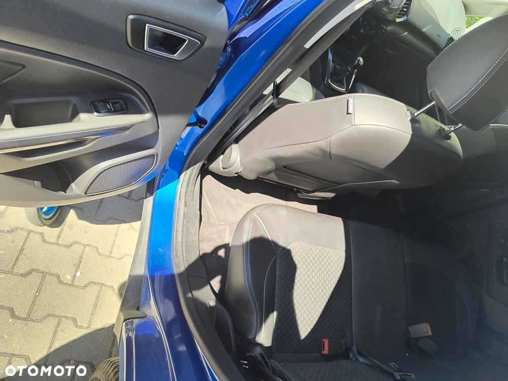 Ford EcoSport 1.0 EcoBoost TITANIUM - 10