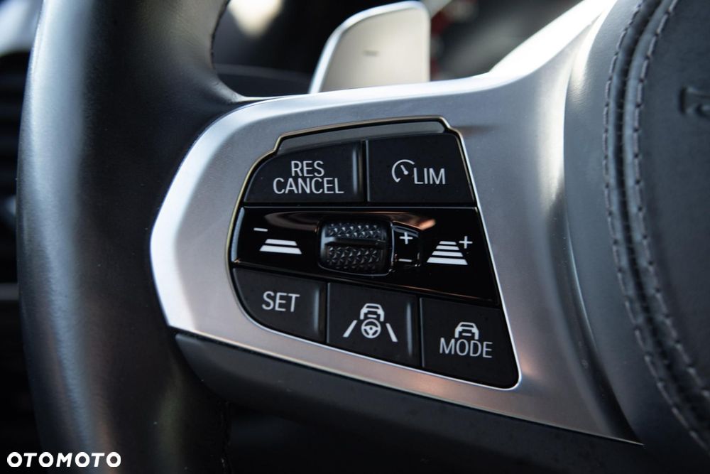 BMW Seria 8 840d xDrive mHEV - 30