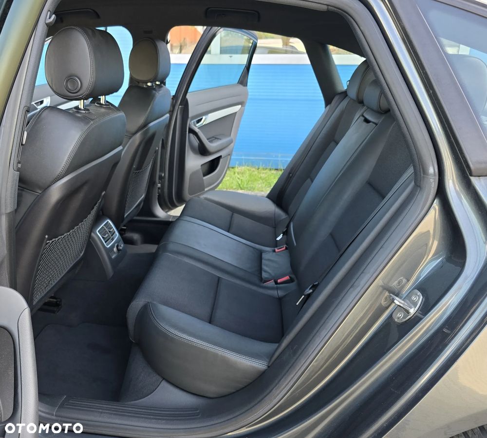 Audi A6 Limousine 2.4 - 5