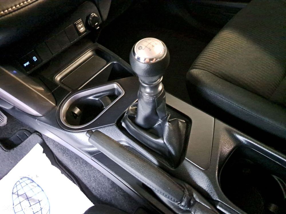 Toyota RAV4 2.0 Active 4x4 - 25