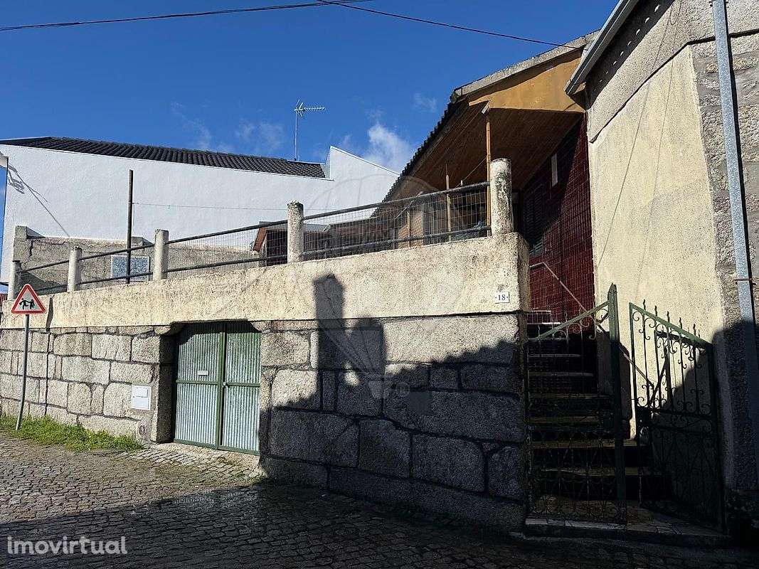 Moradia T3 para venda - Grande imagem: 2/17