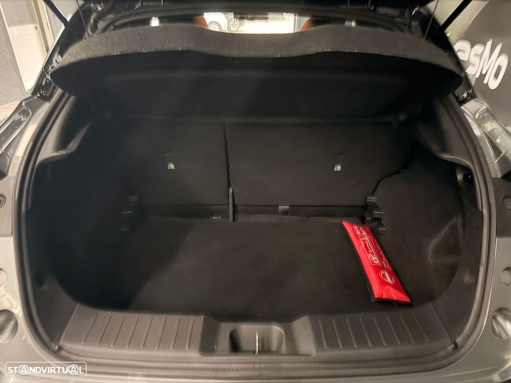 Nissan Juke 1.0 DIG-T N-Connecta NAV. DCT - 38