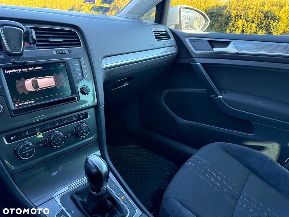 Volkswagen Golf Alltrack 2.0 TDI BMT 4Mot DSG - 13