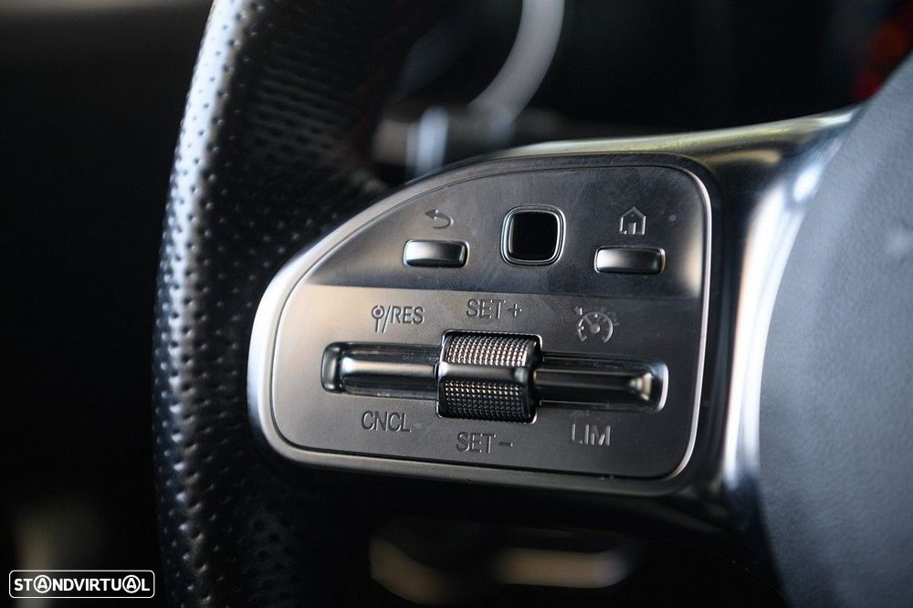 Mercedes-Benz A 180 d AMG Line Aut. - 31