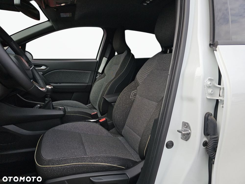 Renault Captur - 26