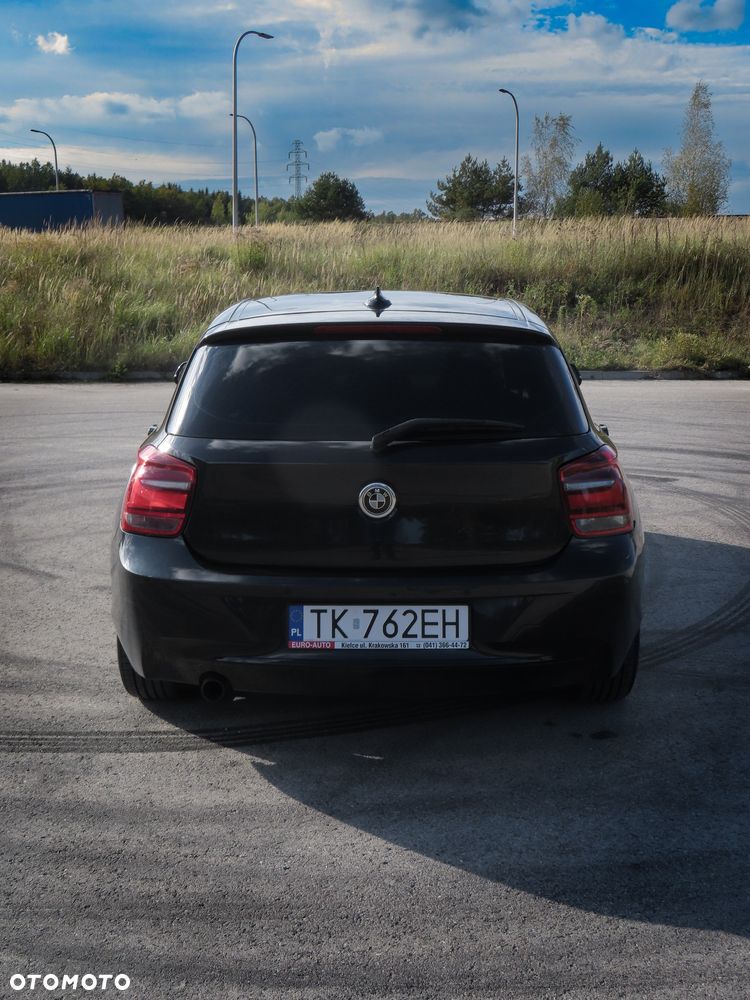 BMW Seria 1 120d Sport Line - 6