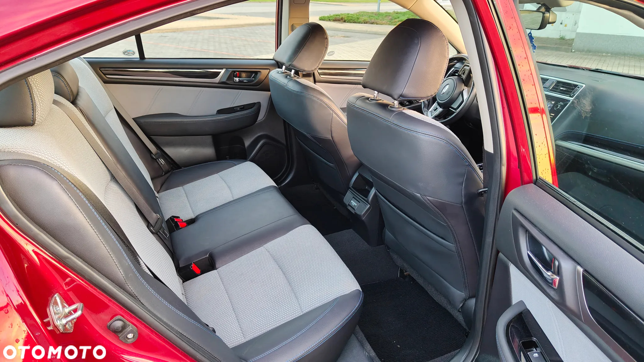 Subaru Legacy - 6