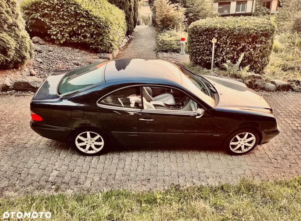 Mercedes-Benz CLK - 3