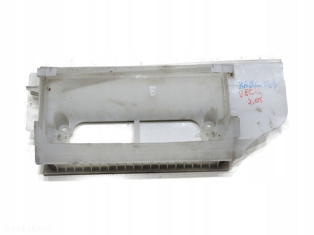 OBUDOWA FILTRA KABINOWEGO OPEL VECTRA C - 1