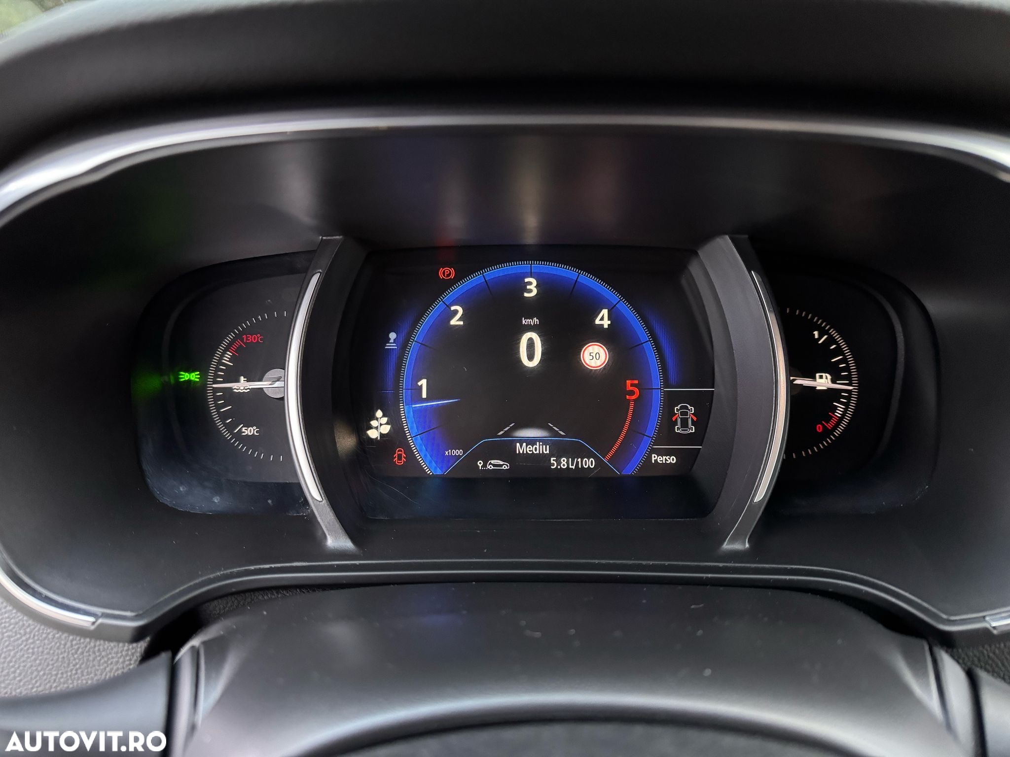 Renault Megane Energy dCi Intens - 10
