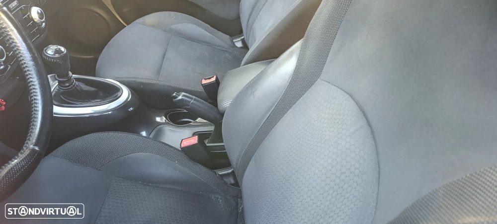 Nissan Juke 1.5 dCi N-Connecta P.Ext.1 Black TP - 1