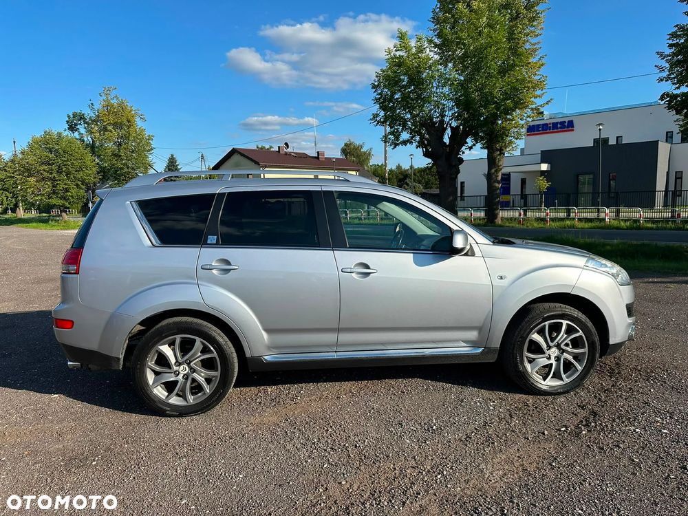 Citroën C-Crosser - 8
