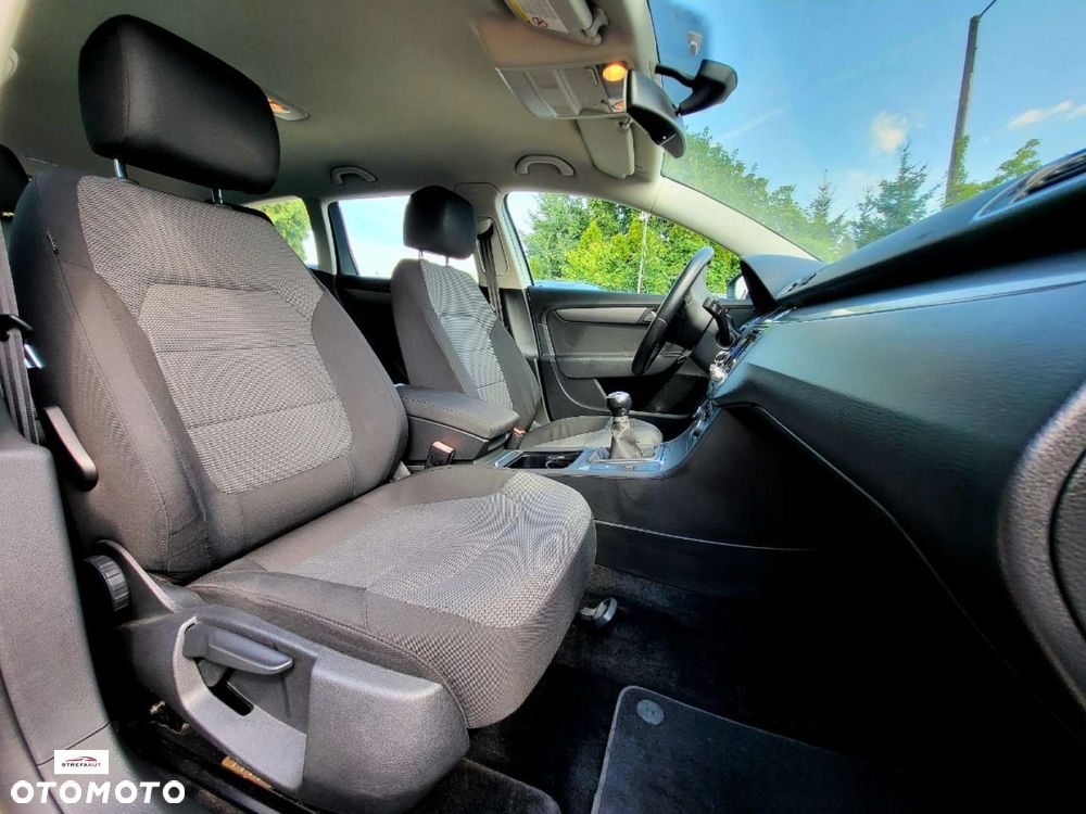 Volkswagen Passat - 7