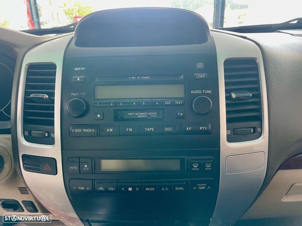 Toyota Land Cruiser 3.0 D-4D P1 Aut. - 16