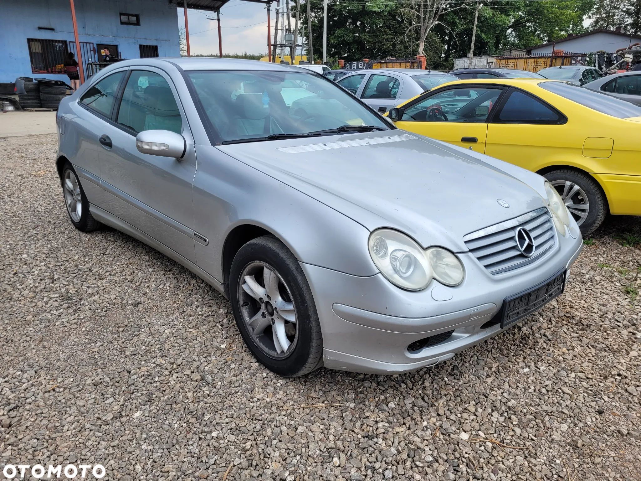 MERCEDES W203 COUPE fotel fotele kanapa deska kokpit podsufitka boczek boczki klamka podłokietnik licznik - 1