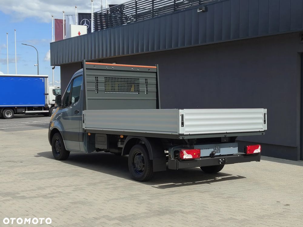 Mercedes-Benz Sprinter - 3