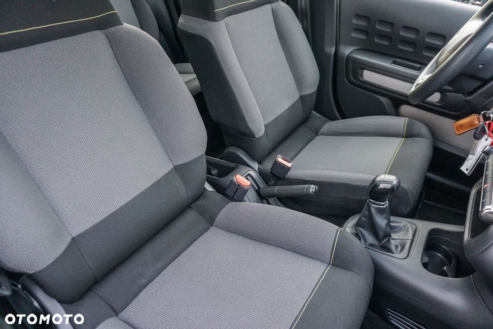 Citroën C3 1.2 PureTech Feel - 21