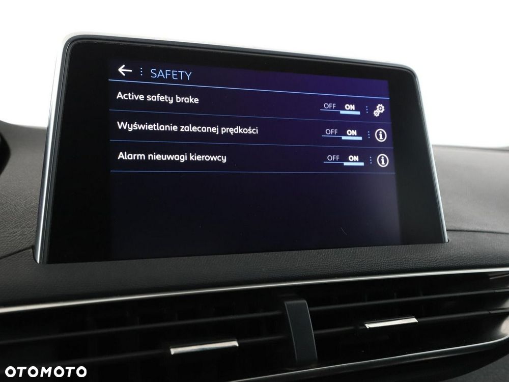 Peugeot 3008 1.2 PureTech GPF Allure S&S EAT8 - 27